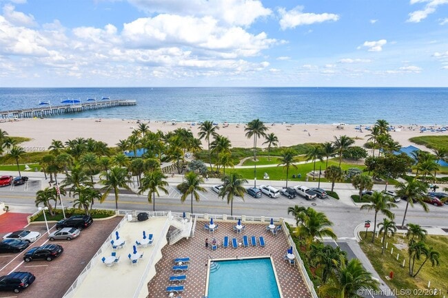 Building Photo - 111 N Pompano Beach Blvd