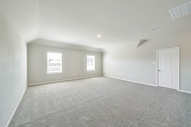 Building Photo - Experience luxury in this never-lived-in Beazer home located in the desirable Montgomery Ridge co...