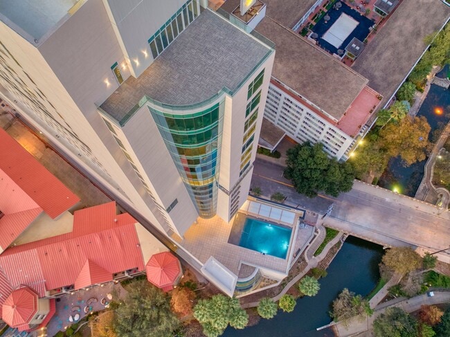 Building Photo - 123 Lexington Ave