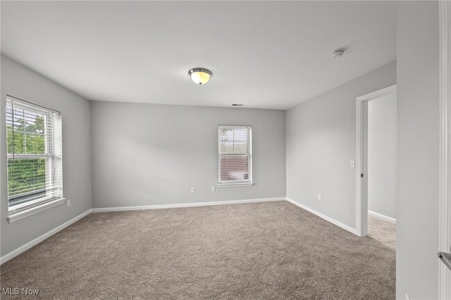 Building Photo - 3219 Euclid Heights Blvd