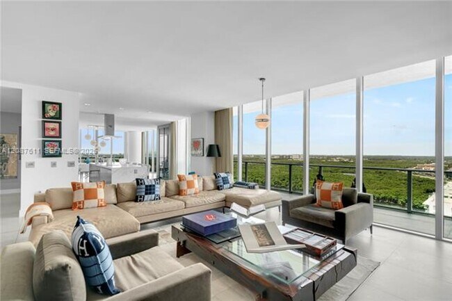 Building Photo - 330 Sunny Isles Blvd