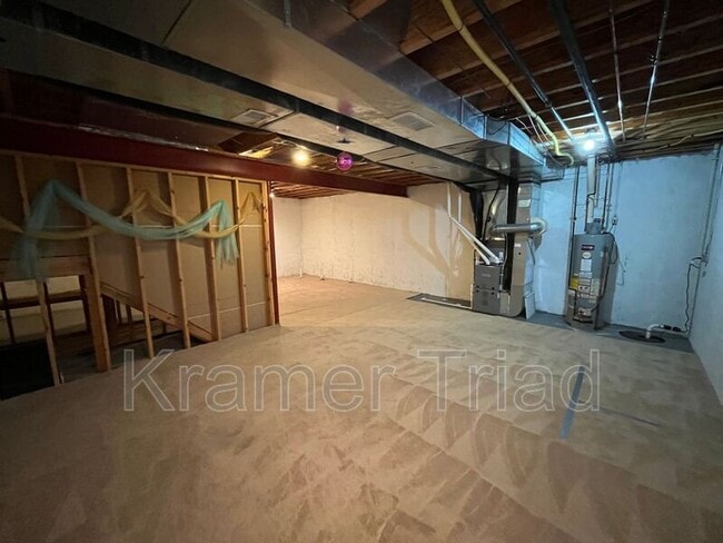 Building Photo - 41472 Glade Rd