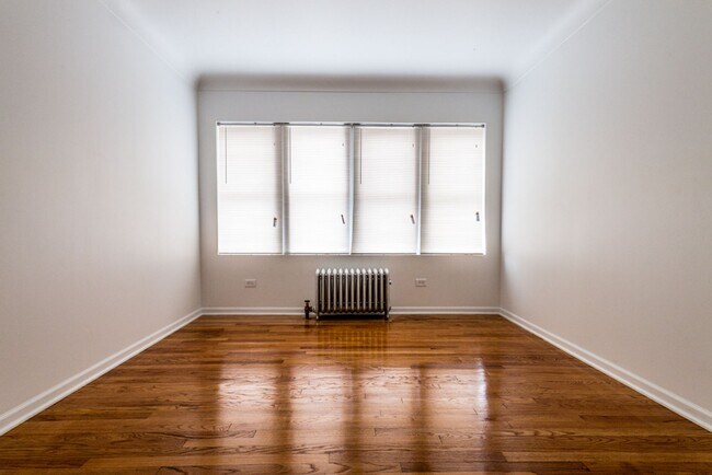 Building Photo - 1516 W 78th Street Chicago, IL 60620