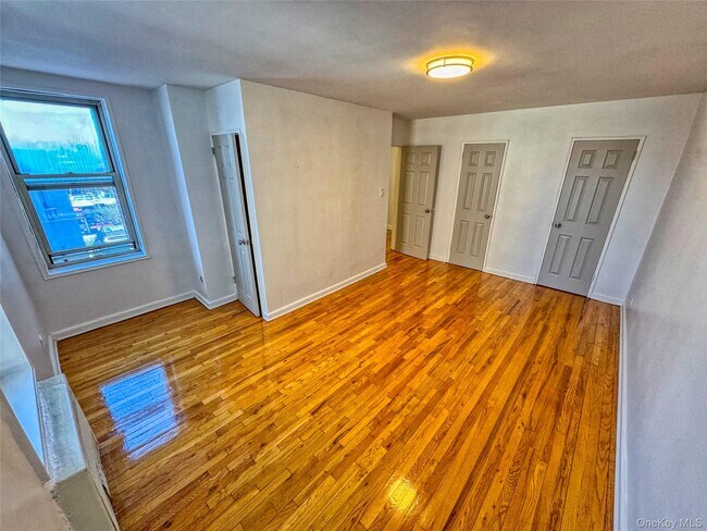 Building Photo - 67-25 Dartmouth St