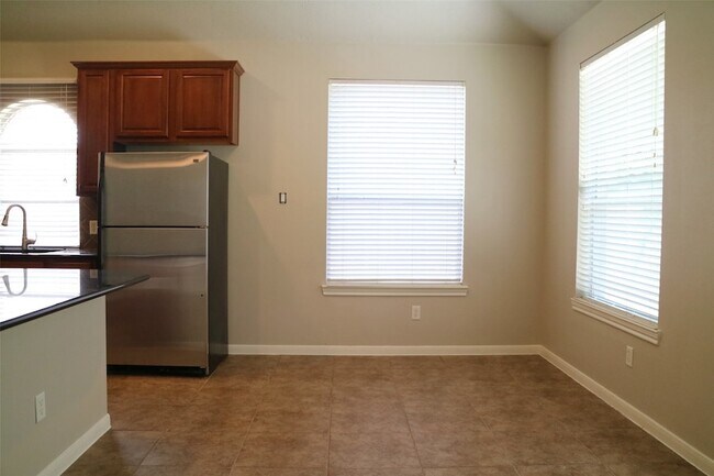 Building Photo - 22017 Royal Timbers Dr