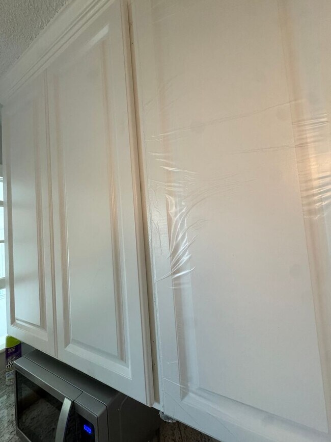 Building Photo - Single Family Home - Over 1 Acre of Land!