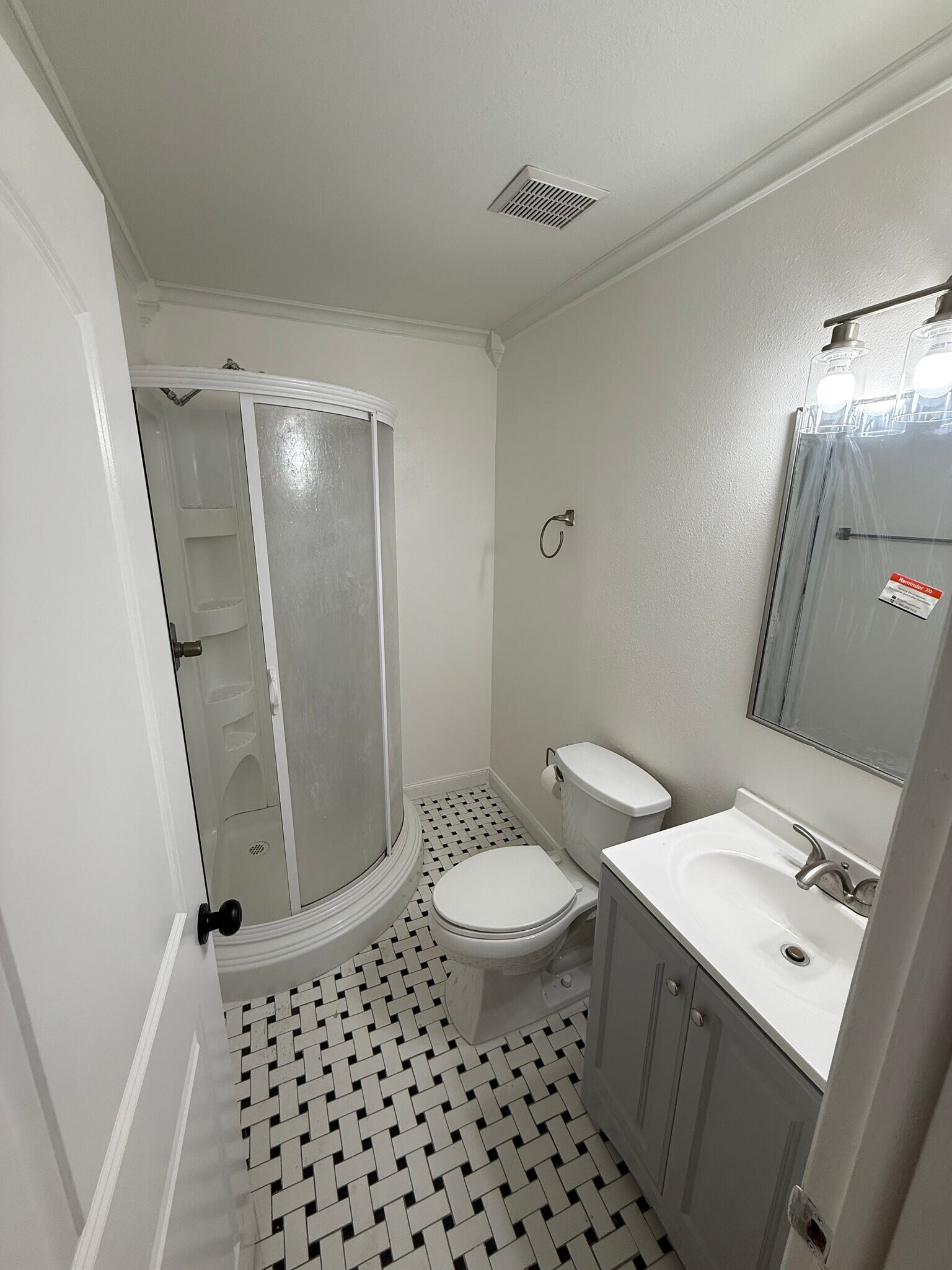 Building Photo - 4404 Rockcrest Cir
