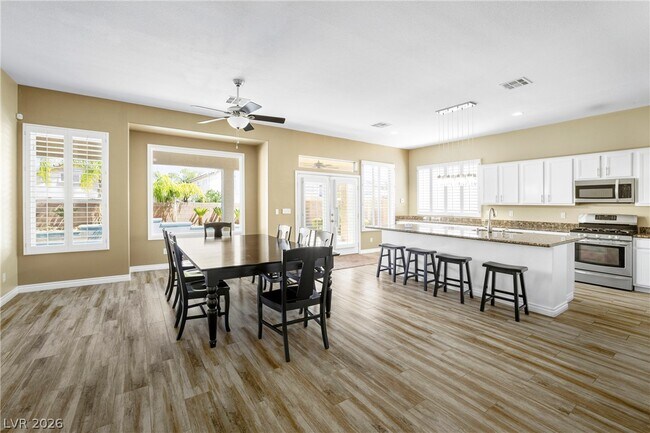 Building Photo - 2750 Pine Flat Ct