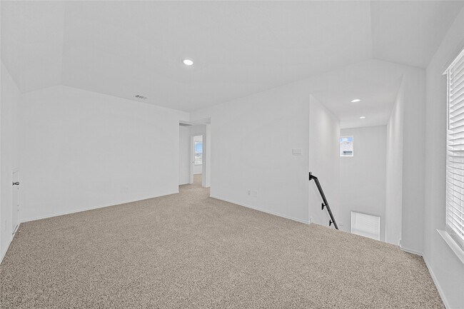 Building Photo - 4905 Blue Beetle Rdg Dr