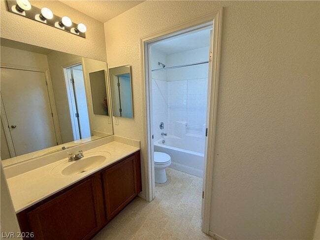Building Photo - 930 Wembly Hills Pl