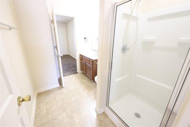 Building Photo - 934 Seabourne Meadow Dr