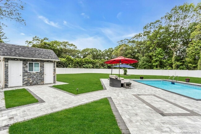 Building Photo - 21 Buttonwood Dr