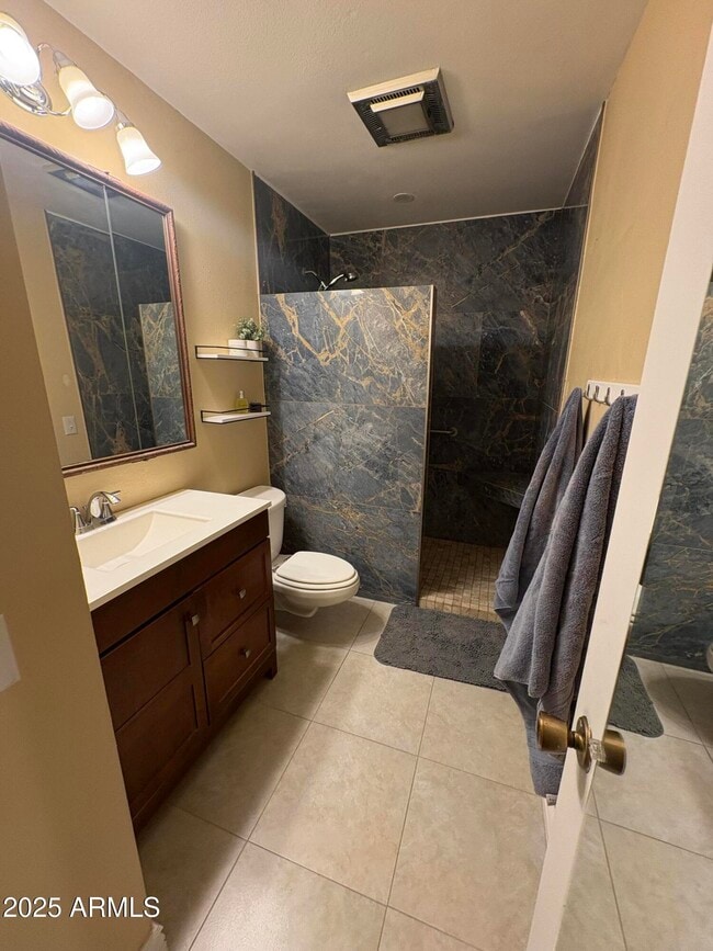 Building Photo - 16425 N Orchard Hills Dr