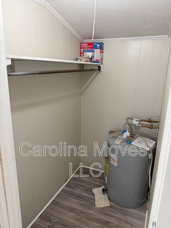 Building Photo - 26 8th St