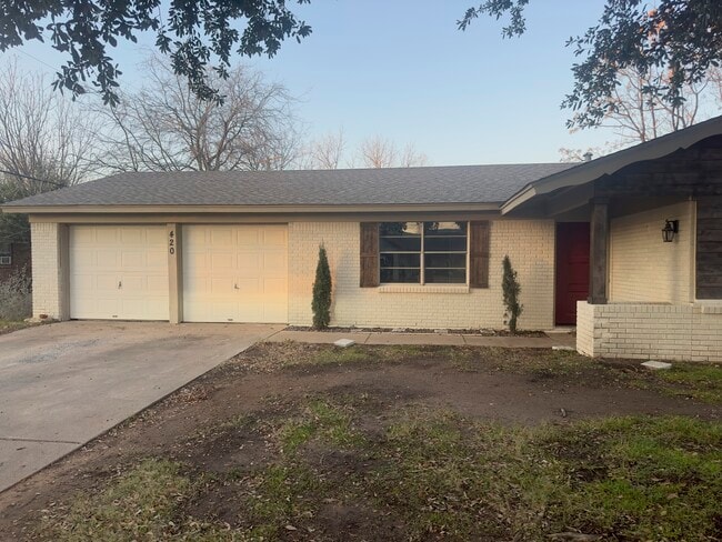 Primary Photo - 420 Glenwood Terrace