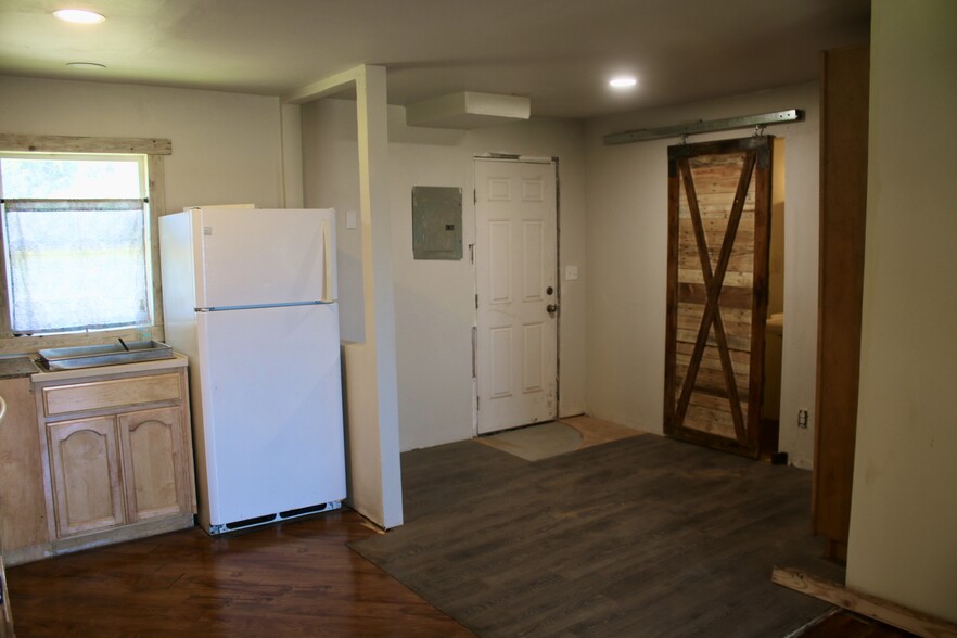 Building Photo - 92068 Cape Arago Hwy