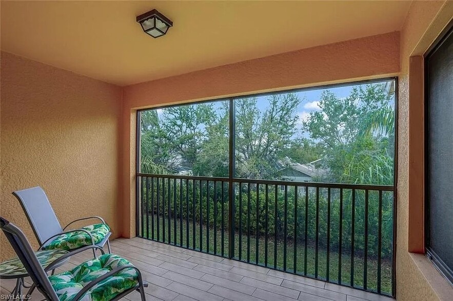 Building Photo - 13671 Julias Way