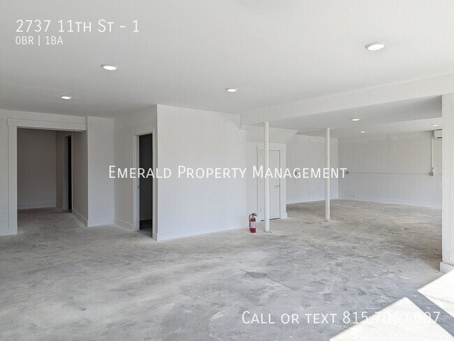 Building Photo - 2737 11th St