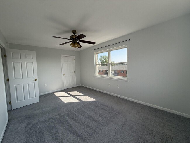 Building Photo - 430 N Armistead St
