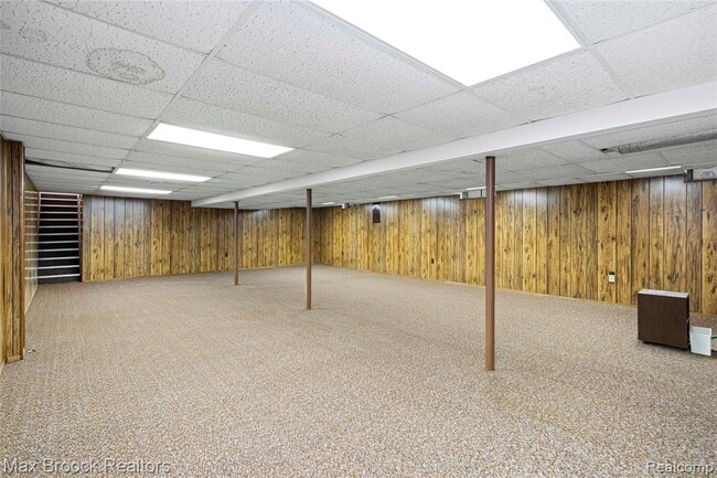 Building Photo - 28977 Lake Park Dr