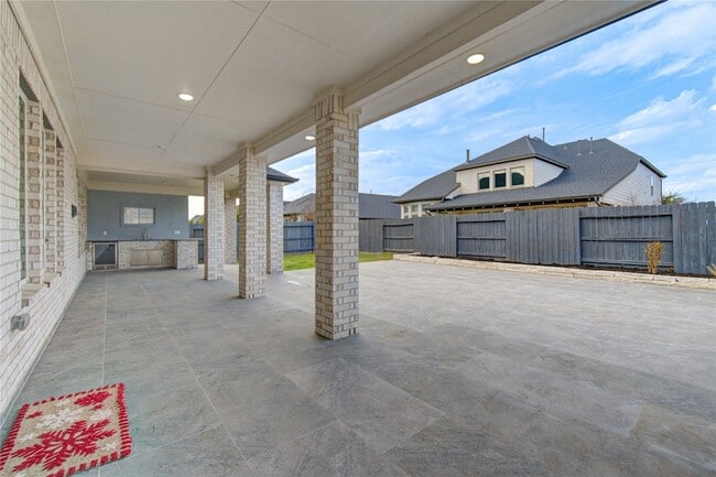 Building Photo - 28918 Woods Rose Ct