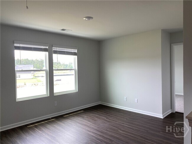 Building Photo - 107 Stillhouse Dr