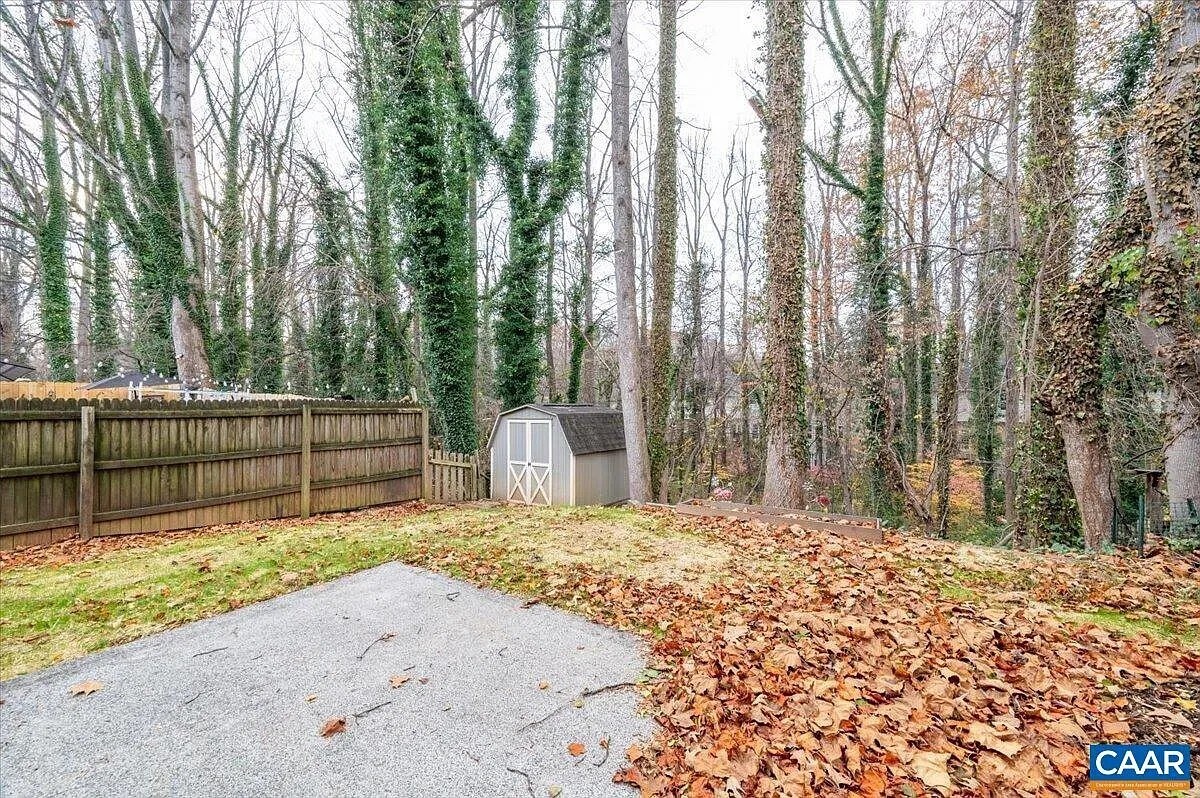 Building Photo - 803 Orangedale Ave