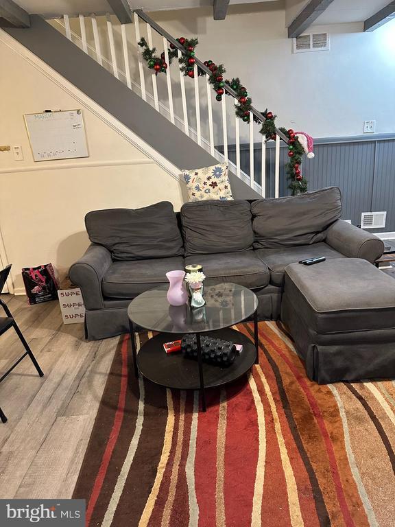 Building Photo - 510 S Juniper St