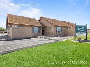 Building Photo - 1025 W Entiat Ave