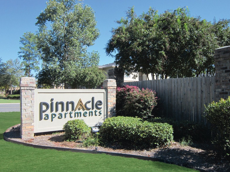 Pinnacle Apartments 224 Finks Hideaway Rd Monroe LA 71203 Apartment