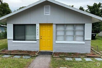 Building Photo - 1422 Kaley Ave