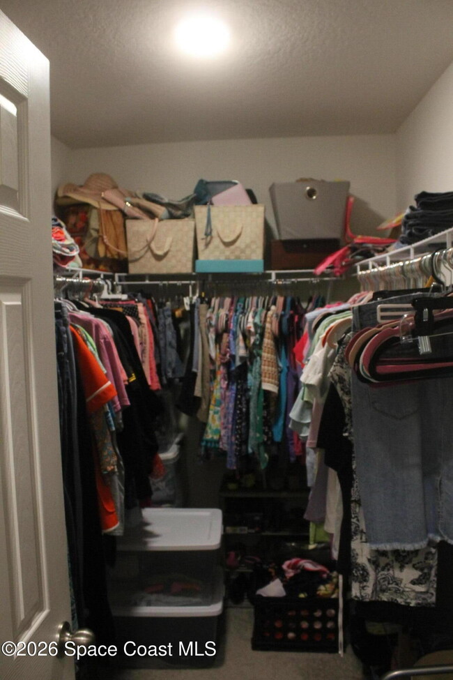 Building Photo - 3230 Halden Ave SE