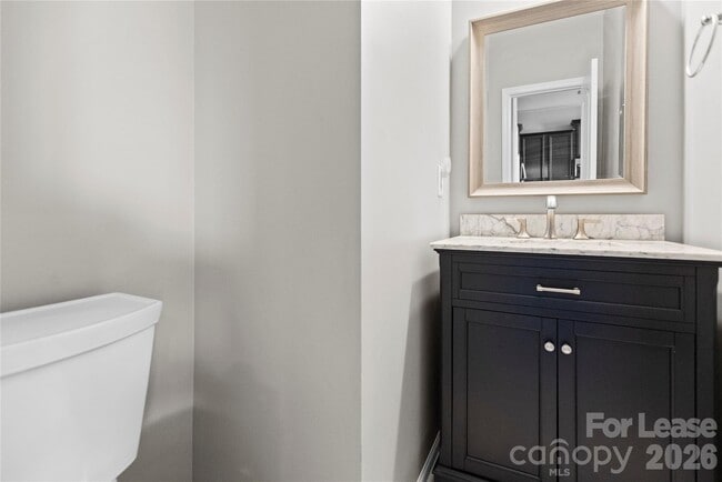 Building Photo - 19002 Lake Breeze Dr