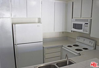 Building Photo - 23901 Civic Center Way