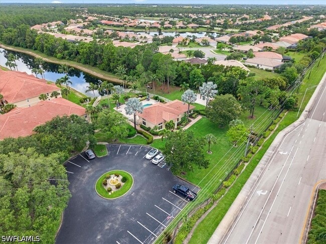 Building Photo - 8235 Ibis Club Dr