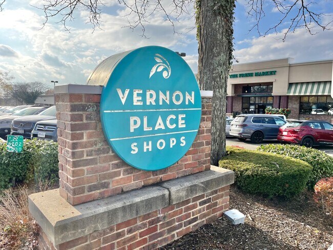 Building Photo - 153 Montgomery Ave