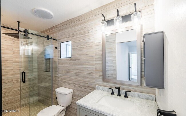 Building Photo - 6929 E Mariposa Dr