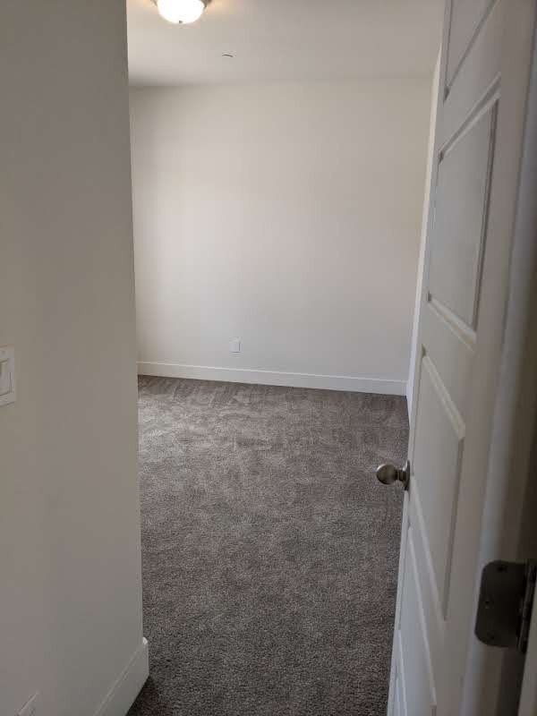 Building Photo - 2312 Vaca Way