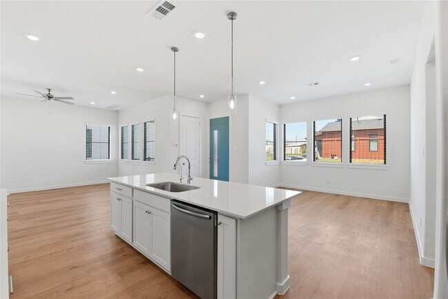 Building Photo - 3220 Loam Ln