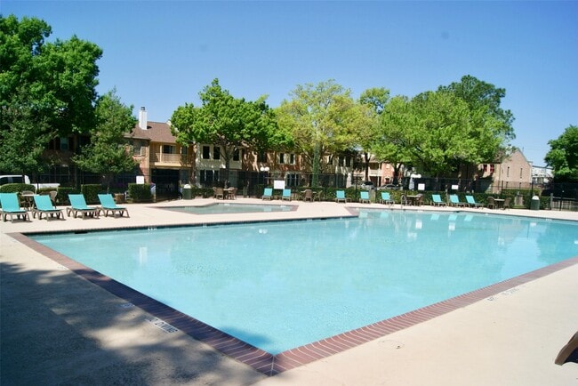 Building Photo - 5801 Lumberdale Rd