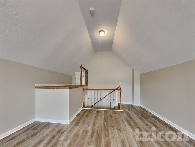 Building Photo - 119 Cherokee Dr