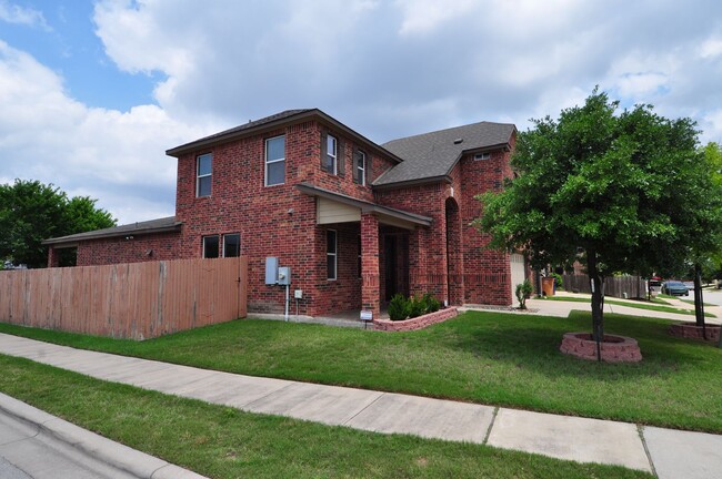 Building Photo - Great home on corner lot in Retreat at Tec...