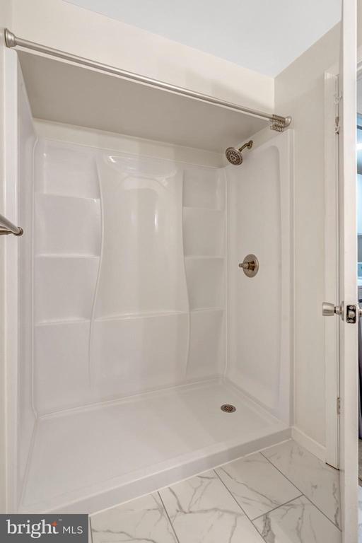 Building Photo - 15350 Inlet Pl