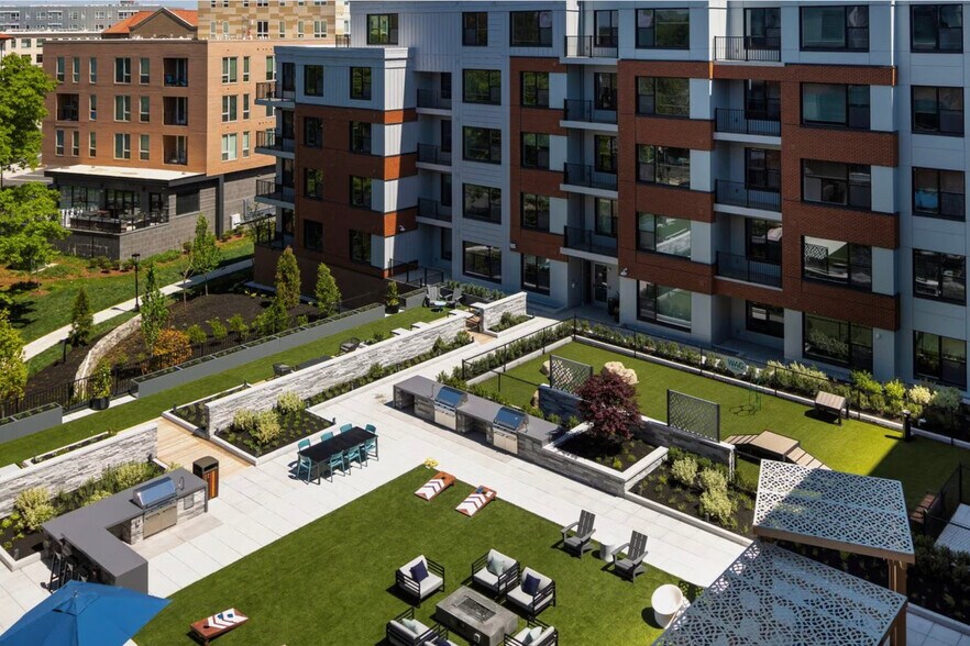 Building Photo - 139 Washington St