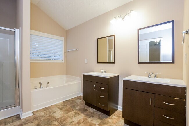 Building Photo - 3577 Butler Springs Trace