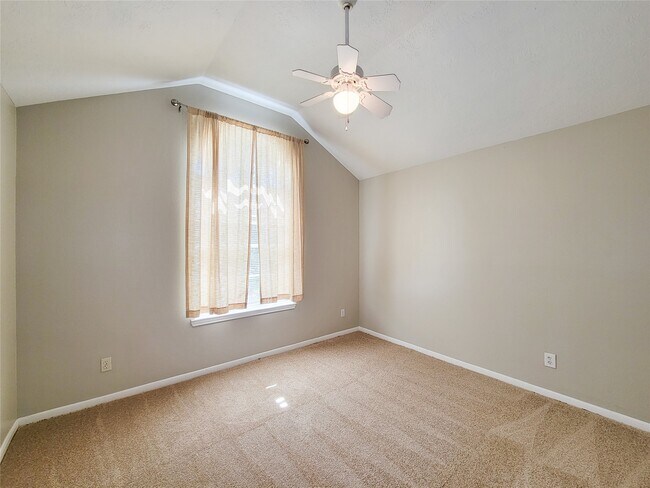 Building Photo - 12226 Cardston Ct