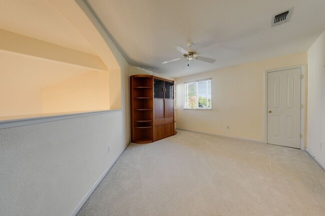 Building Photo - 9538 Fox Wind Ct