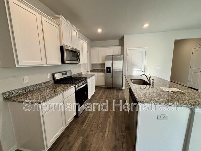 Building Photo - 248 Expedition Dr