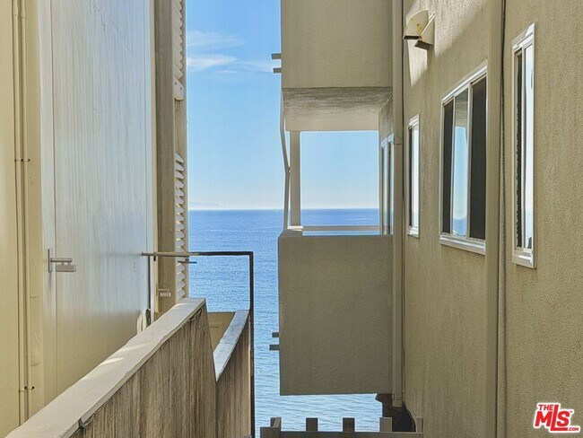 Building Photo - 22626 Pacific Coast Hwy
