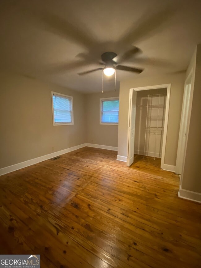 Building Photo - 1800 Timothy Rd